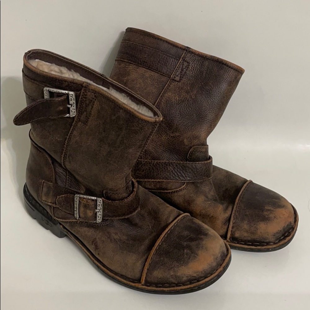 Ugg Boots Men’s or Women’s